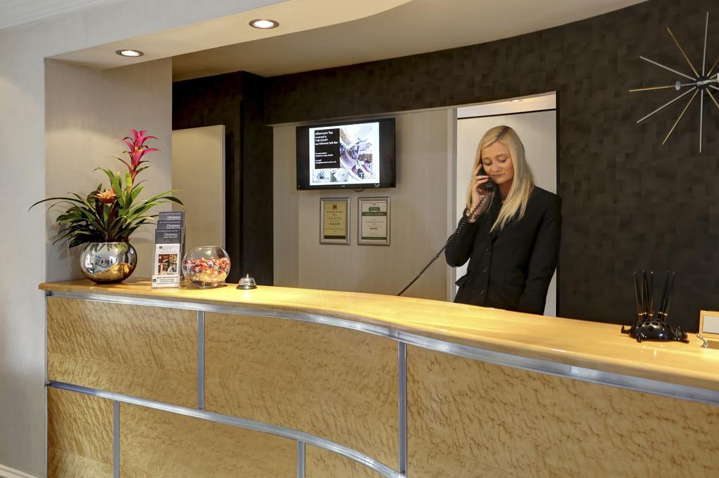 Отель The Dean Court 4*